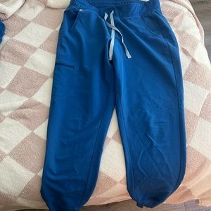 Fig jogger scrubs - royal blue